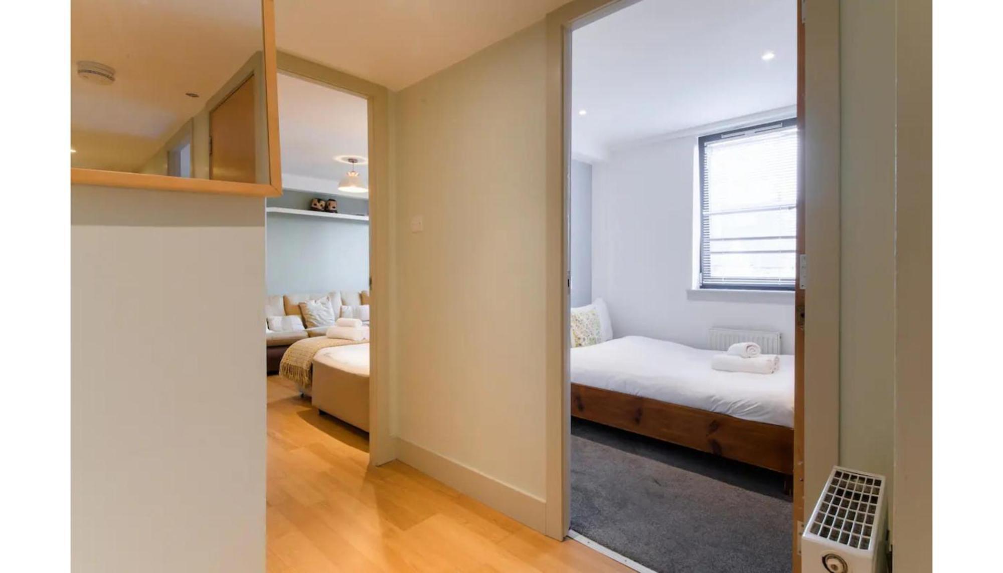 에든버러 Modern Flat In The Middle Of Old Town 아파트 외부 사진